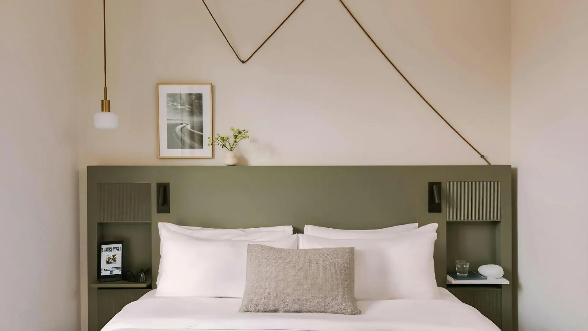 Yelo Jean Medecin Hotel, Sonder By Marriott Bonvoy Nice 4*,