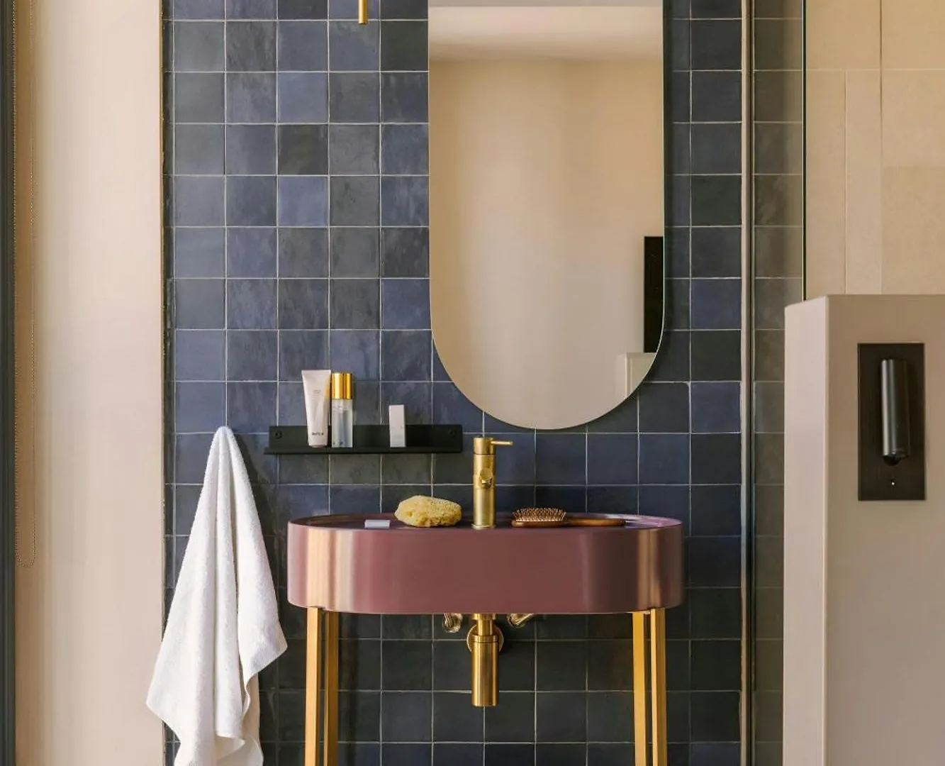 Yelo Jean Medecin Hotel, Sonder By Marriott Bonvoy Nice Hotel